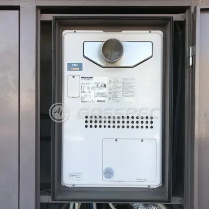 施工前の暖房熱源機（GTH-2417SAWX6H-T）