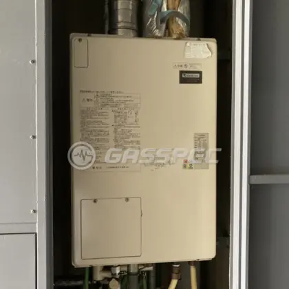 施工前の暖房熱源機（AT-4299ARSAW3Q-C）