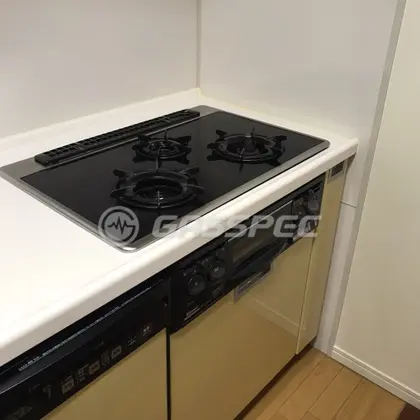 施工前のビルトインガスコンロ（RBG-N71AWG5L）