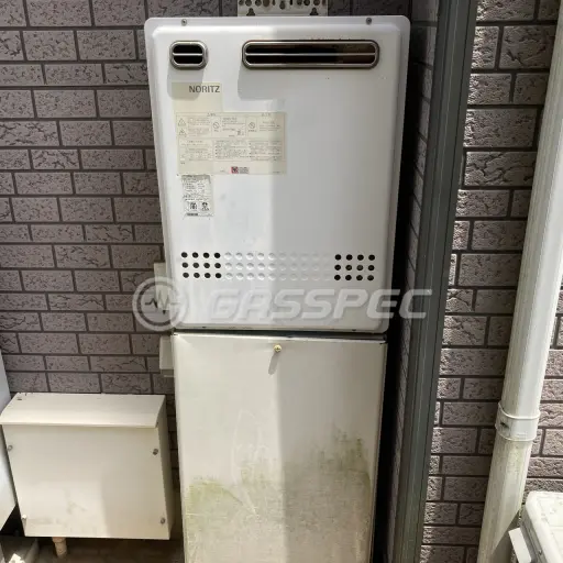 交換前の給湯器（ノーリツ GT-2412SAWX）