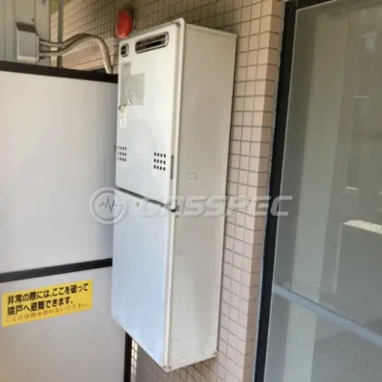 施工前の給湯器（GT-2012SAWX）
