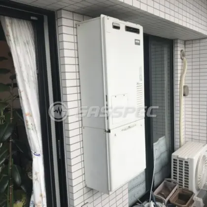 施工前の暖房熱源機（AT-4200ARSAW3Q-56）