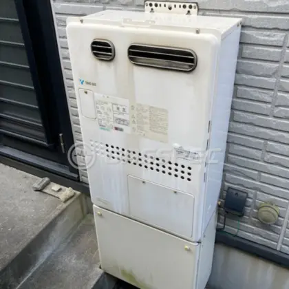 施工前の暖房熱源機（GTH-2417AWX6H）