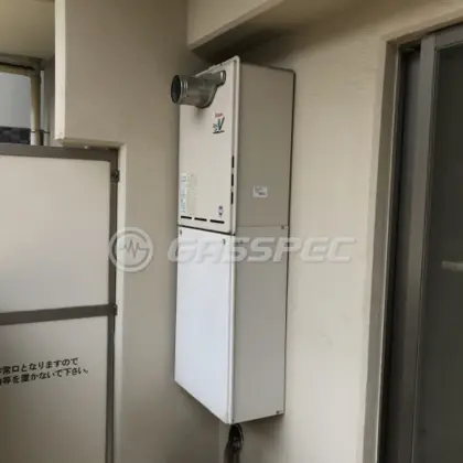 施工前の給湯器（RUF-A1600SAT）