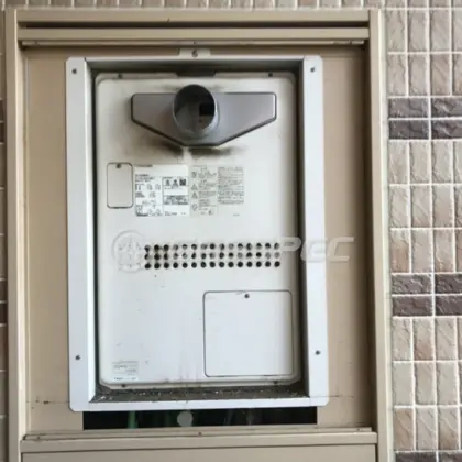 施工前の暖房熱源機（GTH-2434AWX6H-T）