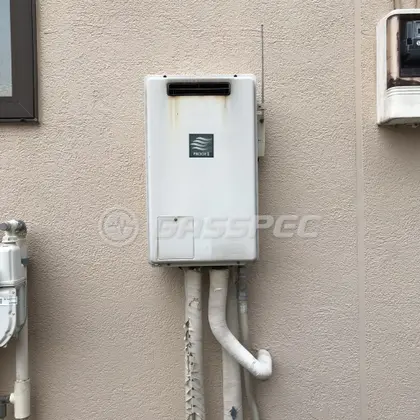 施工前の給湯器（GJ-C24T2）