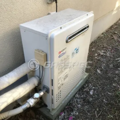 施工前の給湯器（GT-C2052ARX）