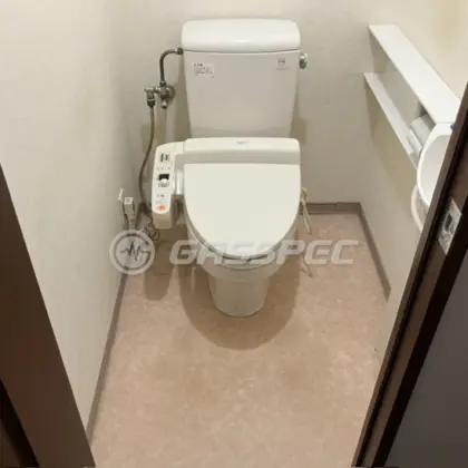 施工前のトイレ（CS280B/SS280BBAL/TCF251GR）