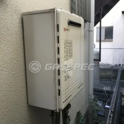 施工前の給湯器（GT-2428SAWX）
