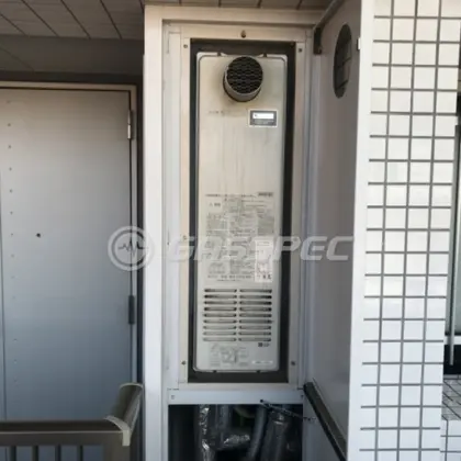施工前の暖房熱源機（AT-4201ACS4AW3Q）
