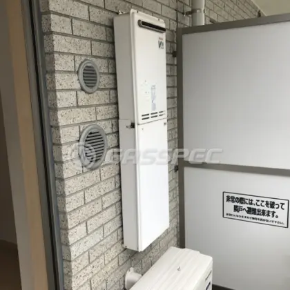 施工前の給湯器（RUK-V1610W）