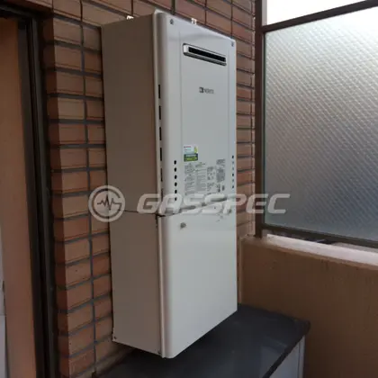 施工後の給湯器（ノーリツ GT-2460SAWX-1 BL）