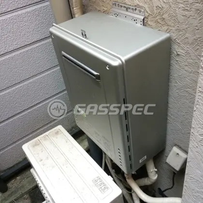 施工後の給湯器（ノーリツ GT-C2062SAWX BL）