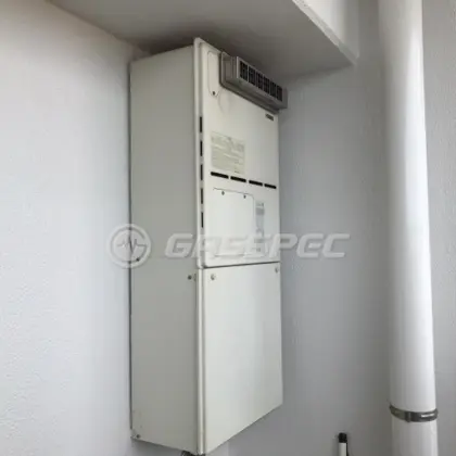 施工前の暖房熱源機（RVD-A2400SAW2-3）