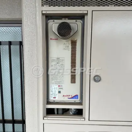施工前の給湯器（RUF-S1606SAT）