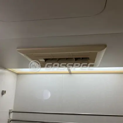 施工前の浴室乾燥機（FD2809J3）