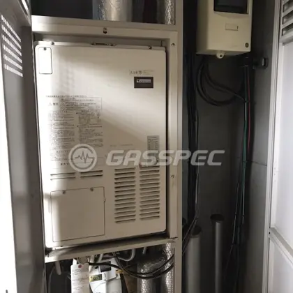 施工前の暖房熱源機（AT-4299ARSAW3Q-H）