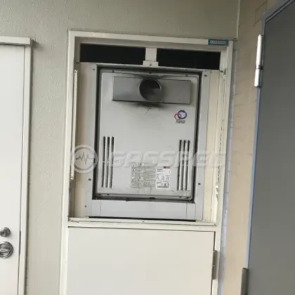 施工前の給湯器（GX-244AT）