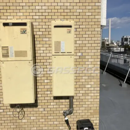 施工前の給湯器（RUX-V2406W）