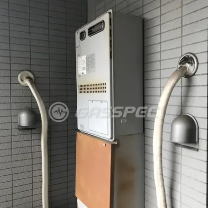 施工前の暖房熱源機（GTH-2413AWXH）