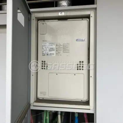 施工前の暖房熱源機（GTH-C2448AW3H-H）