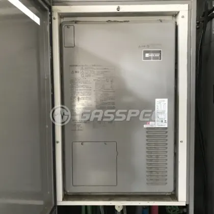 施工前の暖房熱源機（AT4203ARSSW3QU-H）