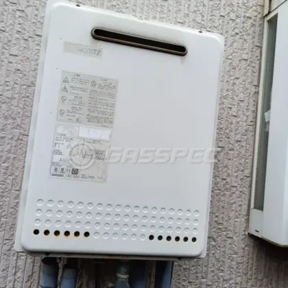 施工前の給湯器（GT-2028AWX）