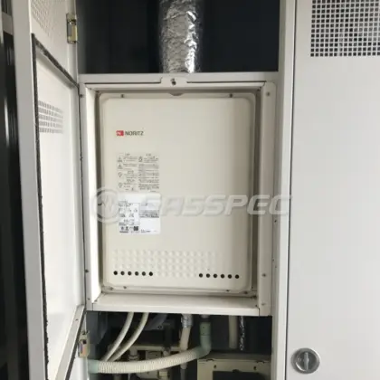 施工前の給湯器（GT-2428AWX-H）