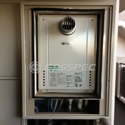 施工後の給湯器（ノーリツ GT-2460SAWX-T-1 BL）