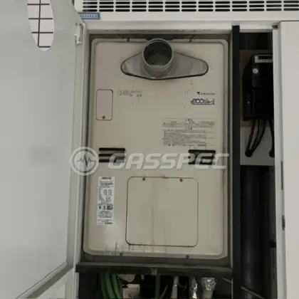 施工前の暖房熱源機（RUFH-K2402AT2-3(A)）