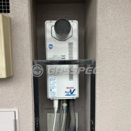 施工前の給湯器（RUF-VS1605SAT）