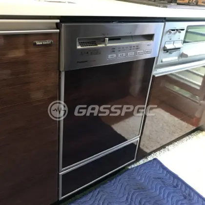 施工前のビルトイン食洗機（NP-P45VD3S）