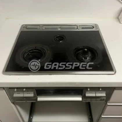 施工前のビルトインガスコンロ（RBG-N31J8GSR）