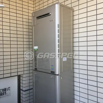施工後の暖房熱源機（リンナイ RUFH-E2405SAW2-3(A)）