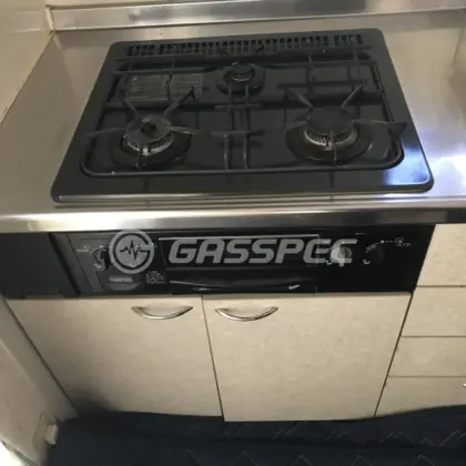 施工前のビルトインガスコンロ（DG3067NR）