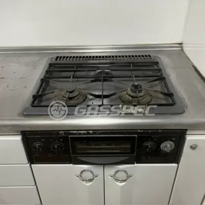 施工前のビルトインガスコンロ（GCU60-3HBA）