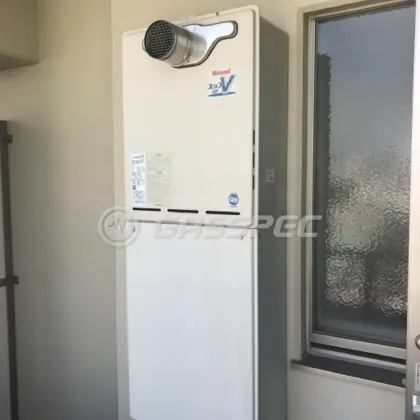 施工前の給湯器（RUF-A1600SAT）