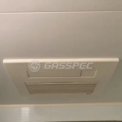 施工前の浴室乾燥機（ABD-3302ACSK-J3）