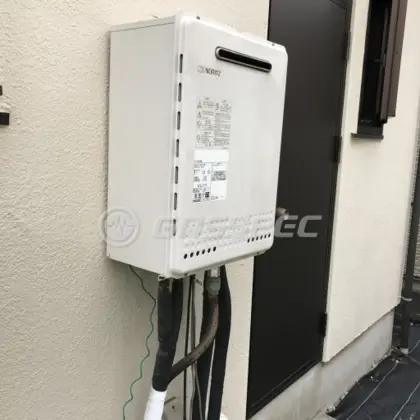 施工前の給湯器（GT-2428SAWX）
