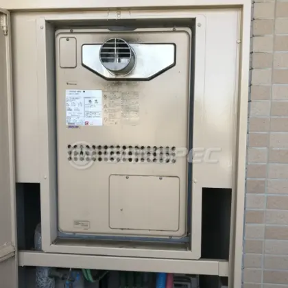 施工前の暖房熱源機（GTH-2413AWXH-T）