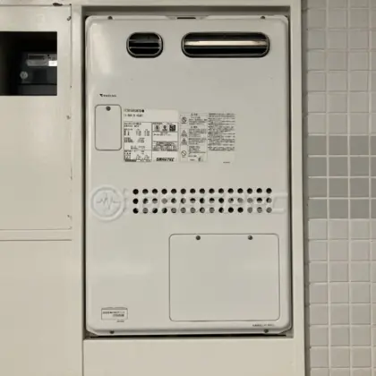 施工前の暖房熱源機（GTH-1617AWX3H）