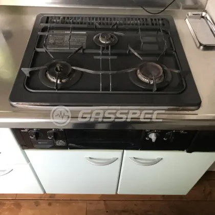 施工前のビルトインガスコンロ（NRDG3067NQ）