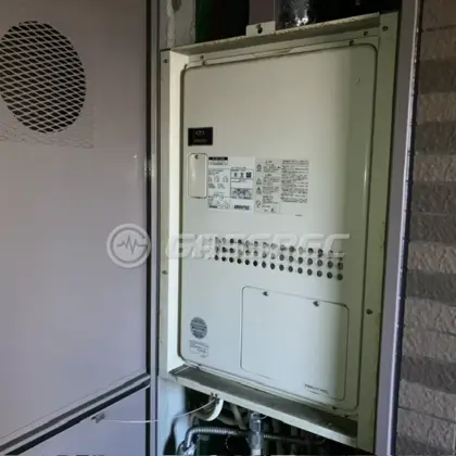 施工前の暖房熱源機（GTH-2417AWX6H-H）
