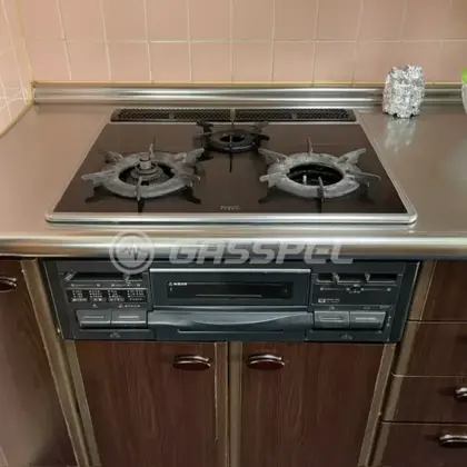 施工前のビルトインガスコンロ（110-R501）
