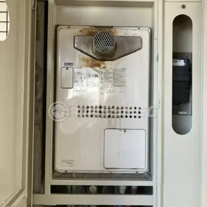 施工前の暖房熱源機（GTH-2434AWX3H-T）