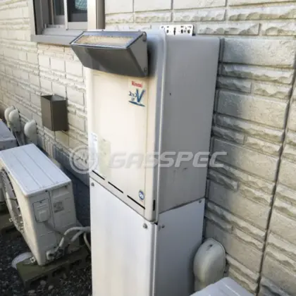 施工前の給湯器（RUF-K2400SAW）