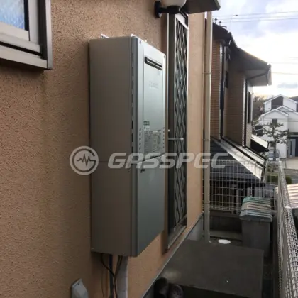 施工後の給湯器（ノーリツ GT-C2462SAWX BL）