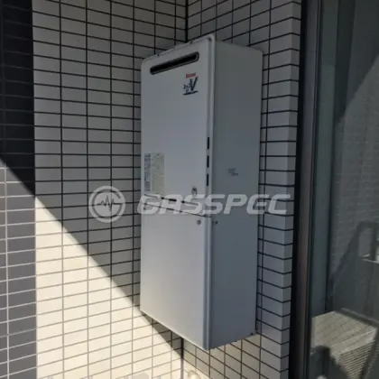 施工前の給湯器（RUF-A2400SAW）