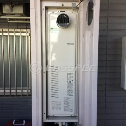 施工後の暖房熱源機（リンナイ RUFH-SA2400AT2-6）