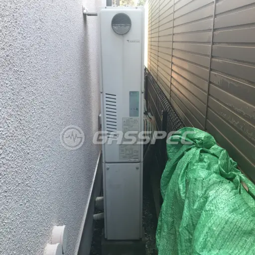 交換前の暖房熱源機（リンナイ RUFH-VS2400SAW2-3）